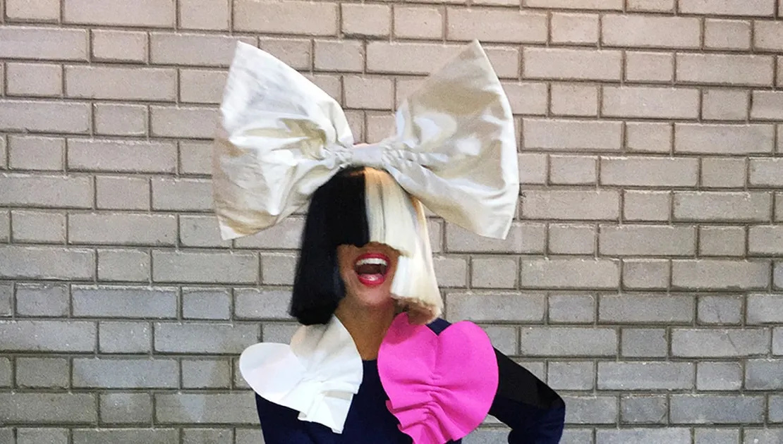 Sia, în concert la Bucureşti. Zeci de mii de fani o aşteaptă