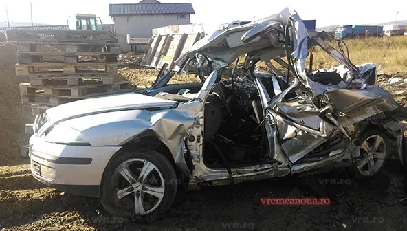 Accident groaznic. Şoferul a fost decapitat în urma impactului. Cine este bărbatul decedat