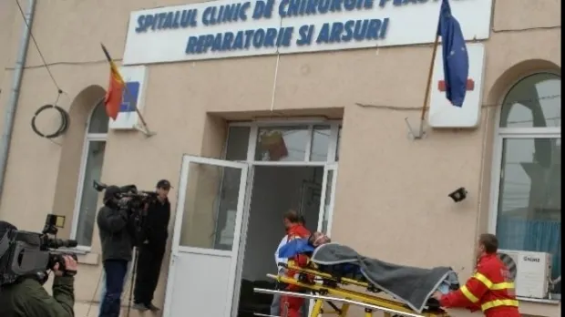Ministrul Sănătăţii: Personalul medical care îngrijeşte arşi beneficiază de spor suplimentar 100%