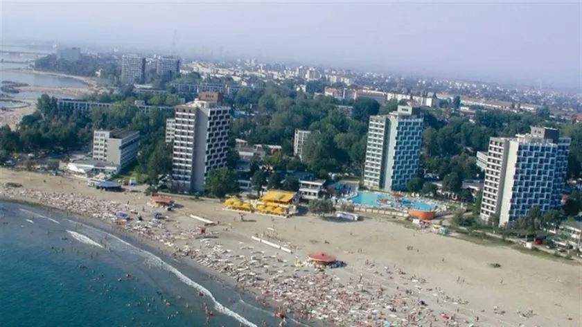 Pericol pe litoral. Ce au descoperit inspectorii in hoteluri, restaurante si cluburi