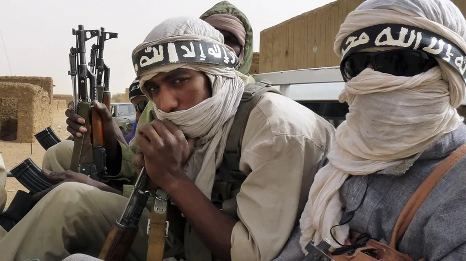Cel puţin 12 morţi în mai puţin de 24 de ore în Irak, în urma unor atacuri islamiste
