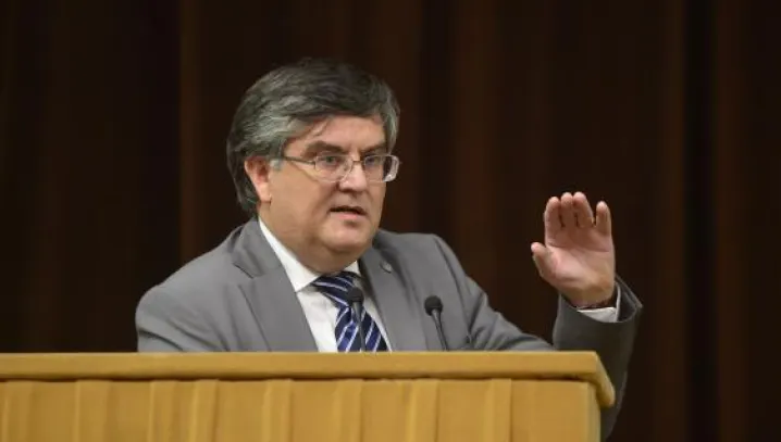 Ministrul Educaţiei: Nu trebuie acceptat ca un director de şcoală să fie în funcţie 20 de ani