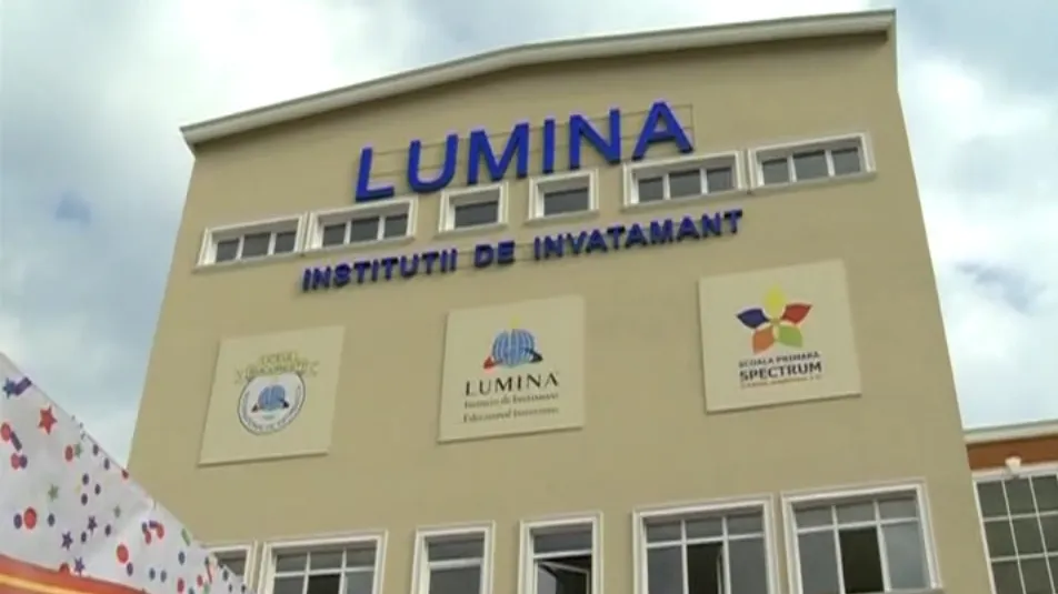 Părinţii turci din România, presaţi să-şi retragă copiii de la şcolile Lumina