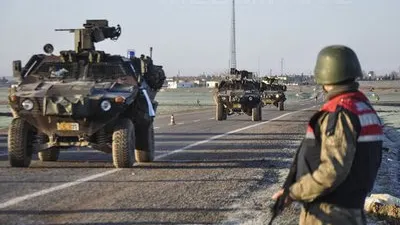 Turcia anunță că frontiera cu Siria a fost curățată de jihadiștii din SI