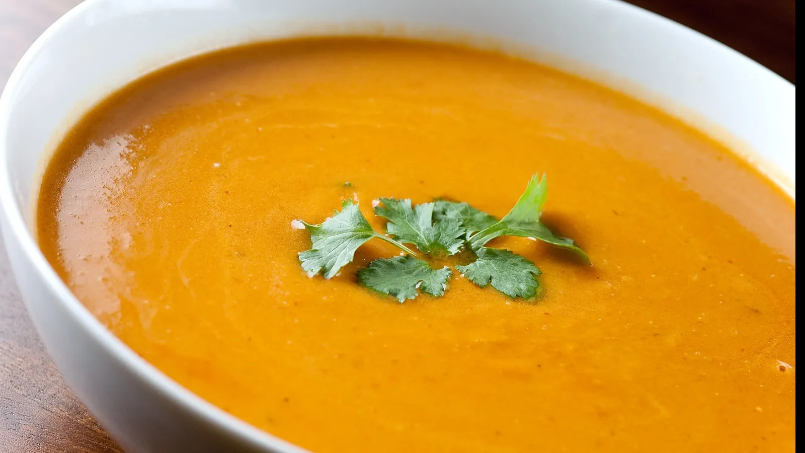 Secretul supei perfecte. Adaugă în ea aceste 4 ingrediente