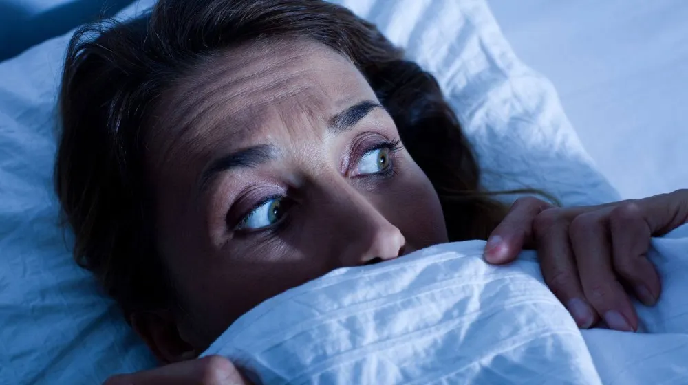 Ce înseamnă când visezi un mort