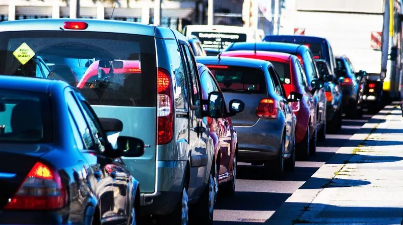 Trafic restricţionat în Bucureşti cu ocazia Maratonului Bucureşti 