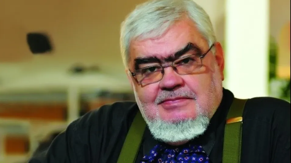 Andrei Pleşu: Ce evaluator mai competent al guvernului era mai potrivit decât Darius Vâlcov?