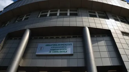 Intervenții chirurgicale robotice în premieră la Spitalul Militar Central