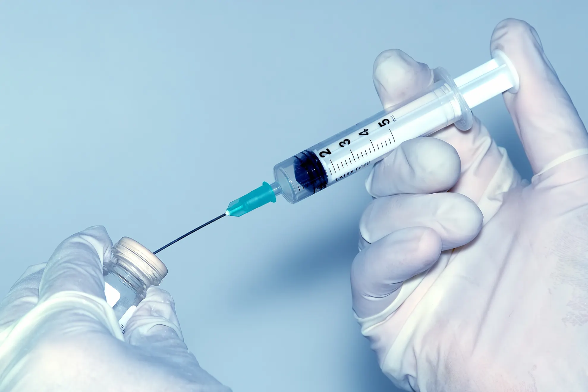 Vaccinul împotriva hepatitei B, inexistent pe piaţa din România până în 2018
