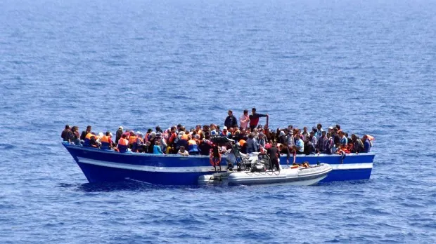 Descoperire teribilă: 74 de trupuri neînsufleţite, pe o plajă din Tripoli