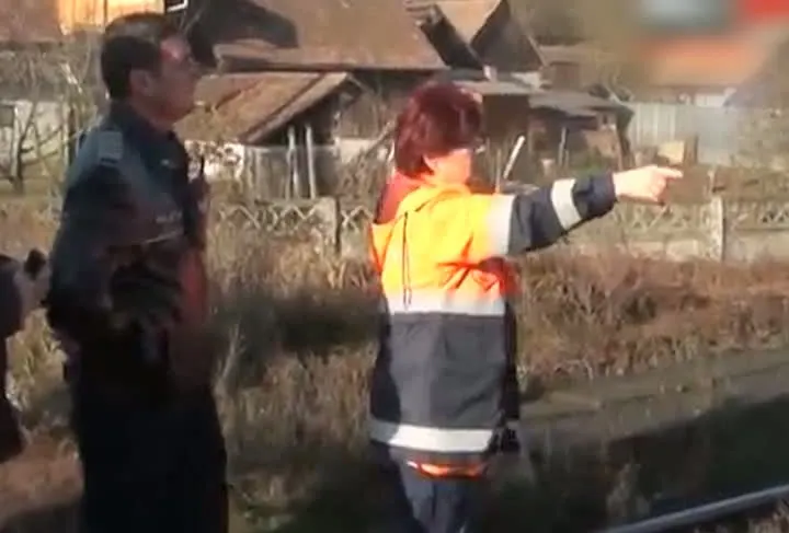 Moment de groază! O tânără a căzut din tren şi a fost găsită câteva ore mai târziu
