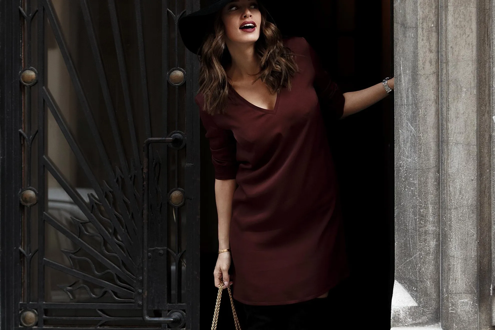 Top 5 cele mai bine vandute rochii de zi din colectia Andreea Raicu. Ce preturi au