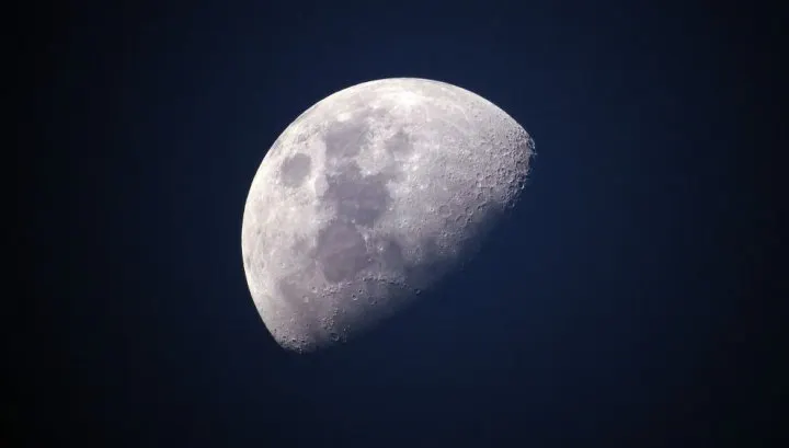 SUPERLUNA din noiembrie, cea mai mare din ultimii 70 de ani. Efecte PUTERNICE pentru zodii