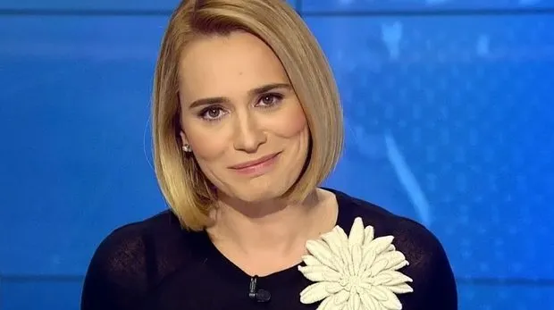 Aşteptarea a luat sfârşit! S-a aflat ce salariu are Andreea Esca