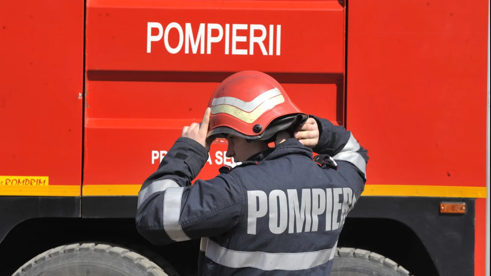 Explozie urmată de incendiu, la Uzina Mecanica Cugir: 2 victime
