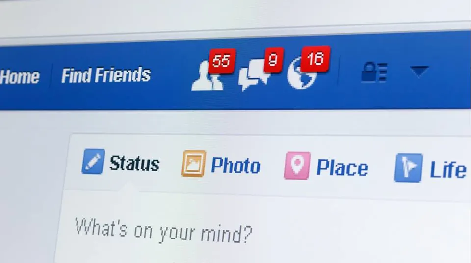 Incredibil dar adevărat! Dacă stai pe Facebook, vei trăi mai mult! Ce spun oamenii de ştiinţă