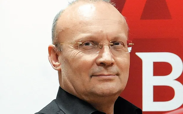 Pe mâna cui a ajuns cel mai cunoscut brand IT românesc din lume