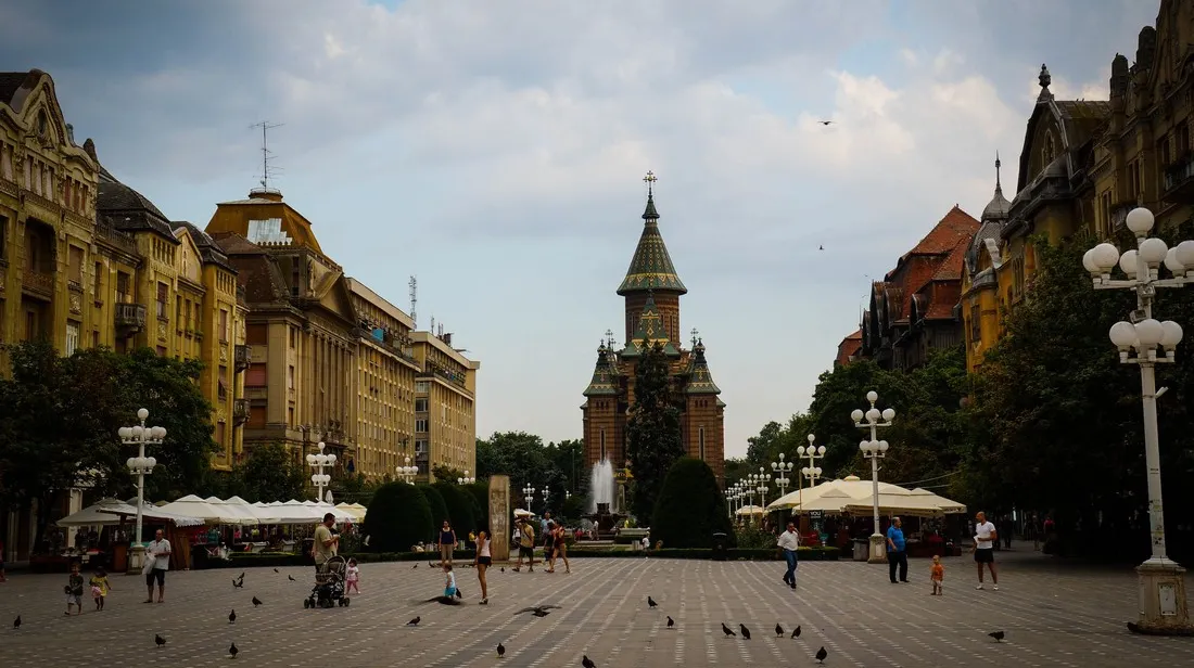 Alertă cu bombă în Timişioara! Echipaje de pirotehnişti au intervenit imediat