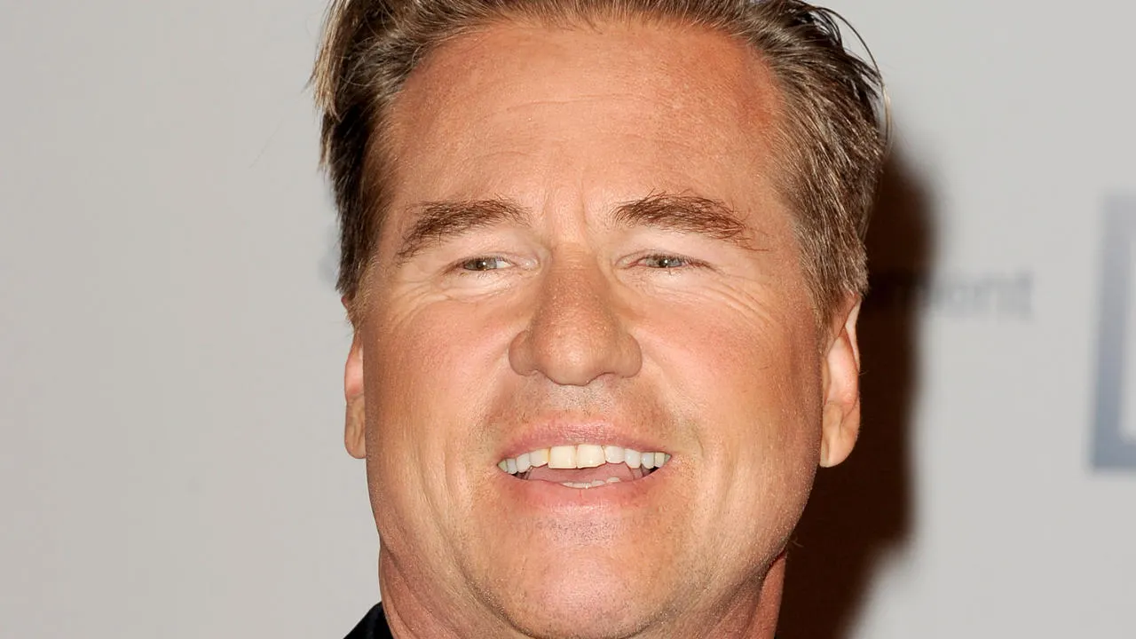 Cum a răspuns Val Kilmer după ce Michael Douglas a spus că acesta suferă de cancer