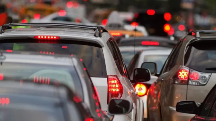 Trafic de COȘMAR a doua zi de Paște. Aglomerație și ploi torențiale