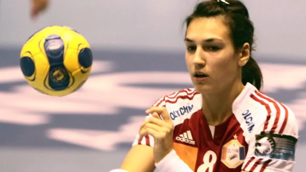 Cristina Neagu ar putea fi numită "cea mai bună jucătoare de handbal din Europa în 2017"