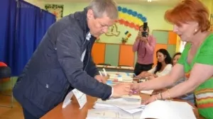 Dacian Cioloş a votat la Zalău. Ce mesaj surprinzător a transmis premierul