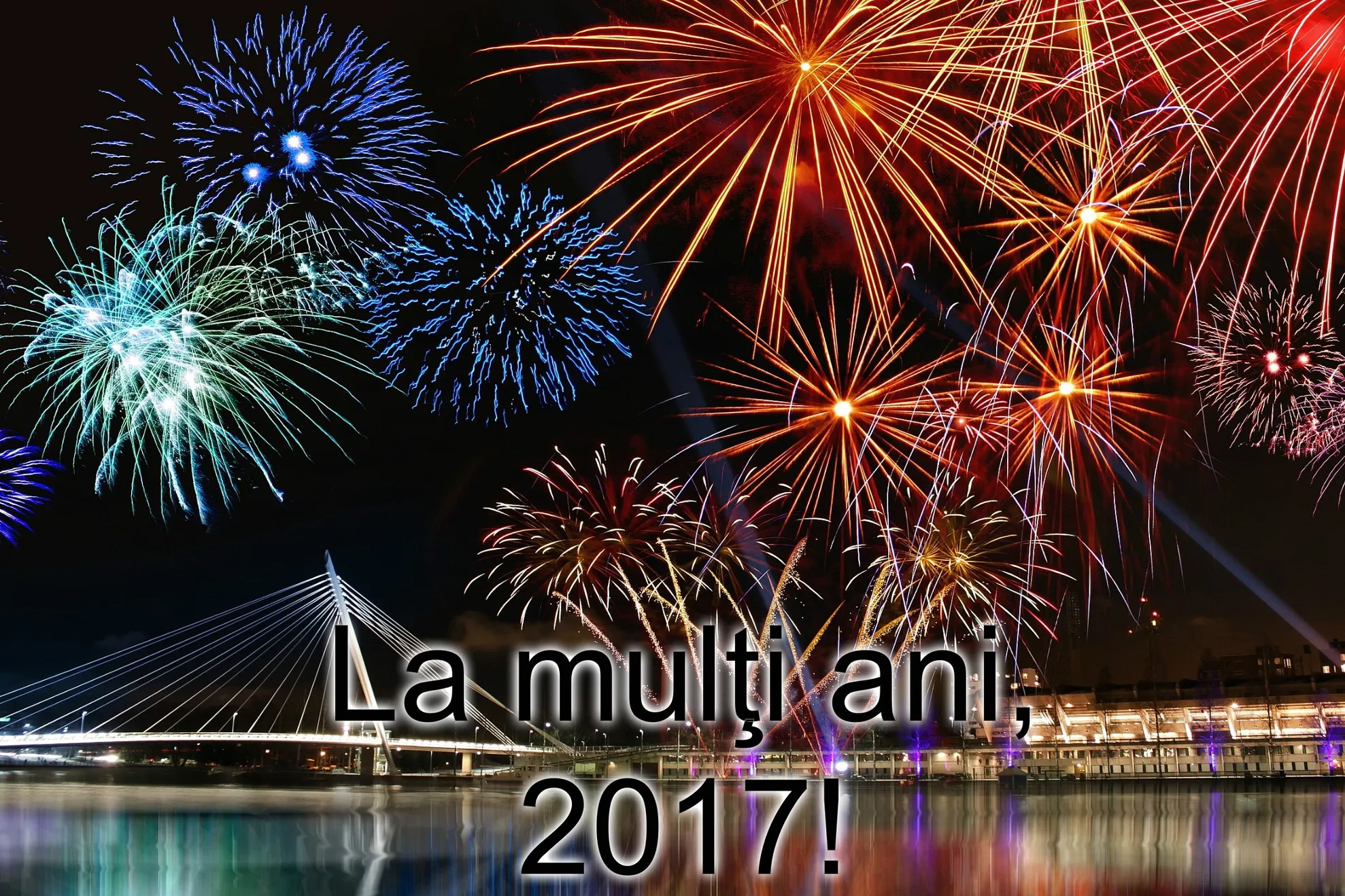 MESAJE de Revelion 2017. Ce SMS-uri INSPIRATE poți să trimiți de Anul Nou 