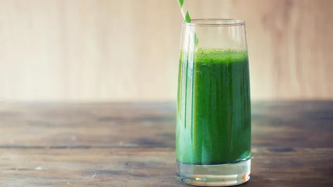 "Sângele verde" – tratamentul-minune pentru 100 de boli