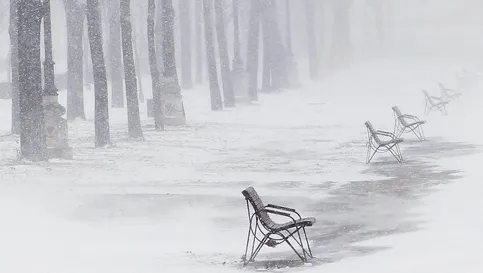Prognoza meteo pe zece zile. Precipitații abundente în anumite regiuni