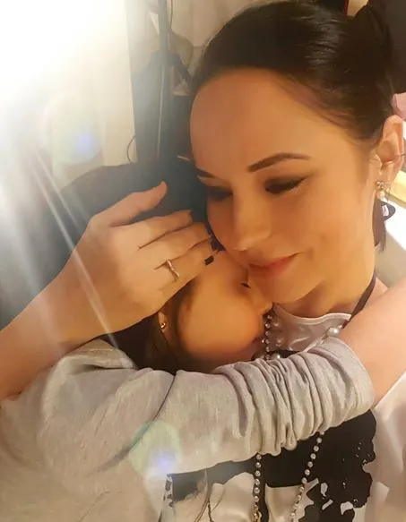 Imaginea cu care Andreea Marin a emoţionat lumea la cumpăna dintre ani