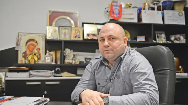 Răzvan Pîrcălabu a câştigat fără emoţii un nou mandat la președinția Federației Române de Lupte