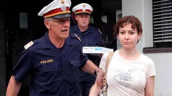 Criminala atât de periculoasă, încât a fost închisă într-un penitenciar DOAR cu bărbaţi