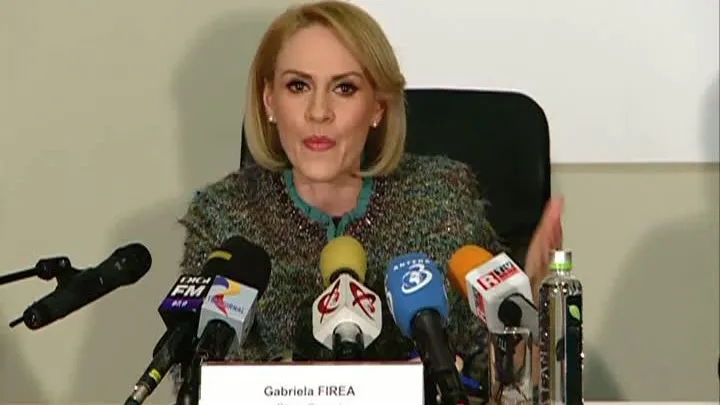 Nicușor Dan: Gabriela Firea a instigat agenții de pază să împiedice un consilier USR să vorbească