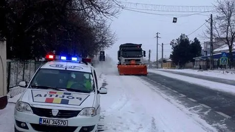 Surse: Cum s-a decis închiderea traficului pe A2. Ce au refuzat să facă, în pofida pericolului clar