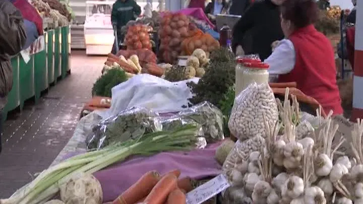 Criză de legume româneşti. Am ajuns să importăm şi leguma săracului