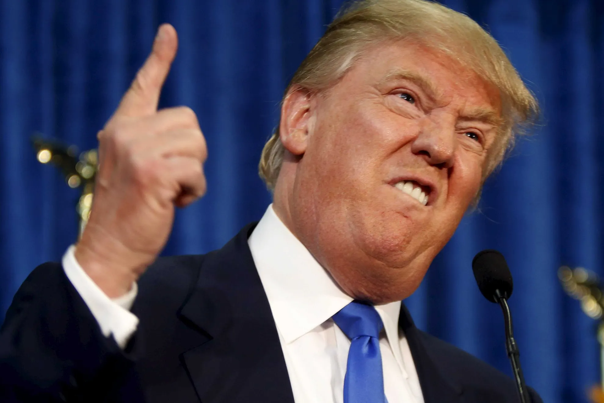 The New York Times desființează ordinul lui Trump: "Interdicția, lașă și periculoasă"