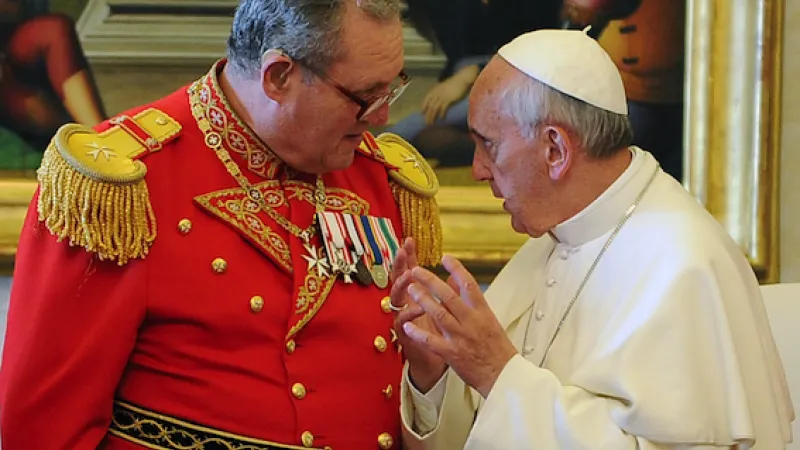 Ordinul Cavelerilor de la Malta, decapitat. Marele Maestru pierde conflictul cu papa Francisc