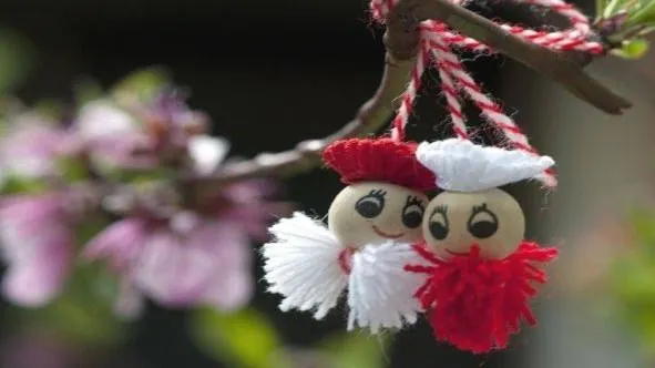 1 MARTIE MARTISOR. Tradiţii şi obiceiuri: dacă primeşti un MARTISOR, e neapărat să faci asta!
