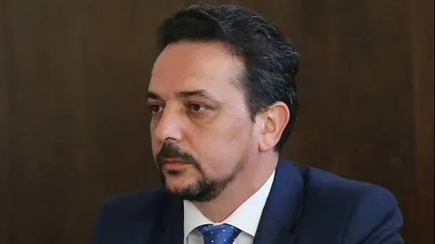 Secretarul de stat Daniel Șandru demisionează și anunță că merge la proteste