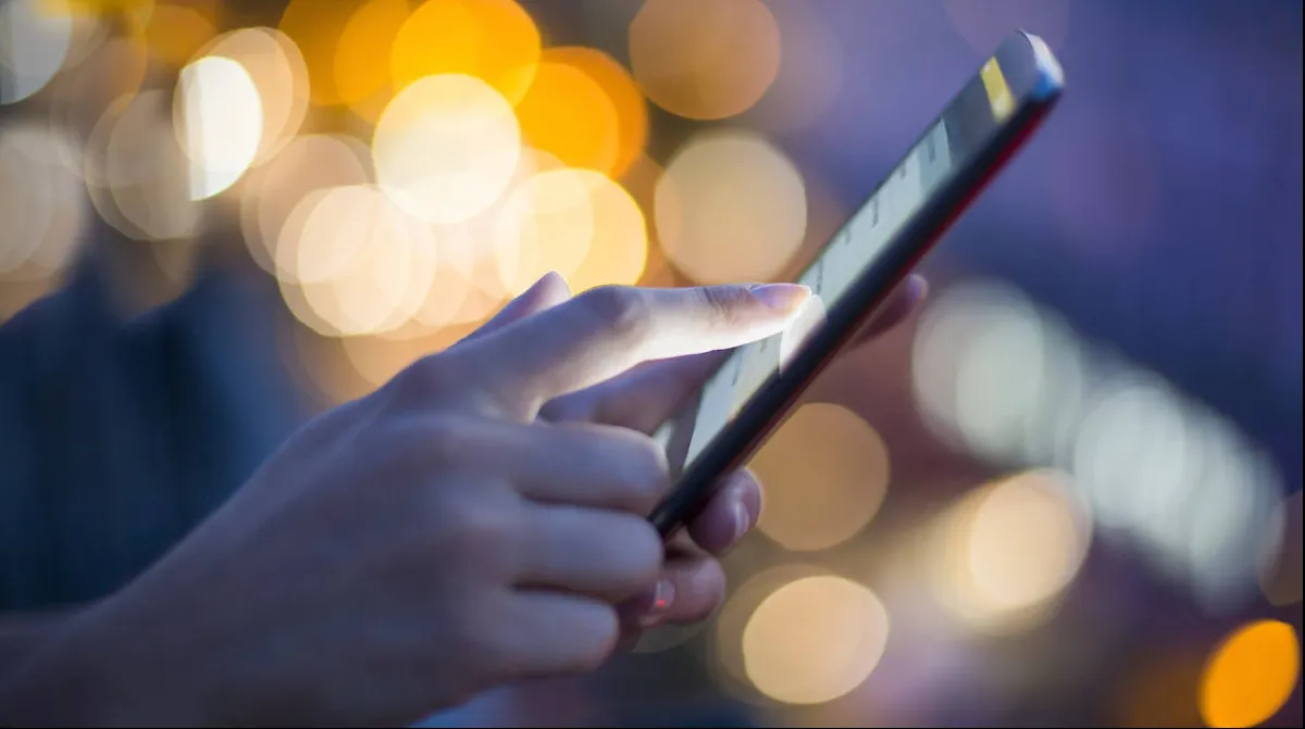 eMAG IT & Mobile Days – Top 6 telefoane cu mari reduceri: Samsung Galaxy si iPhone printre ele