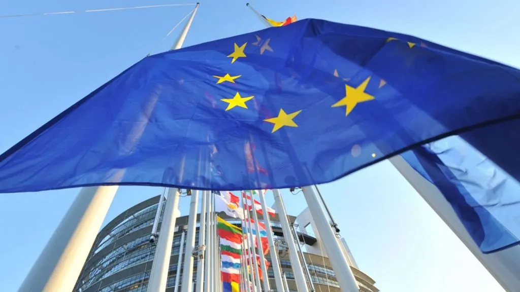 Germanii și francezii vor „Statele Unite ale Europei”. ”Cei care se opun vor părăsi UE”