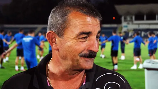 Şoc în Liga 1. Un antrenor şi-a cerut scuze după meci, că telespectatorii au văzut un joc PENIBIL
