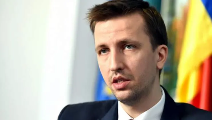 Reacție nervoasă a unui ministru la adresa unui cunoscut jurnalist, pe o rețea de socializare