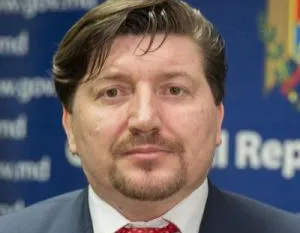 Ministrul Agriculturii, Eduard Grama, a fost reţinut