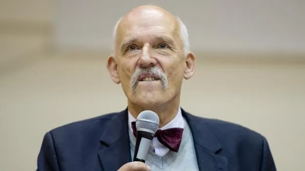 Eurodeputatul polonez care a susţinut că "femeile trebuie plătite mai puţin ca bărbaţii", suspendat