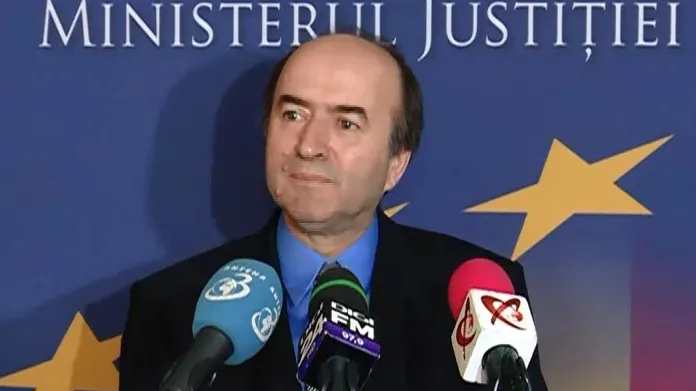 Ministrul Justiției, Tudorel Toader, a demisionat
