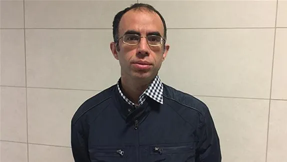 Un avocat care pretinde că este Iisus Hristos şi-a dat în judecată familia. Ce le cere
