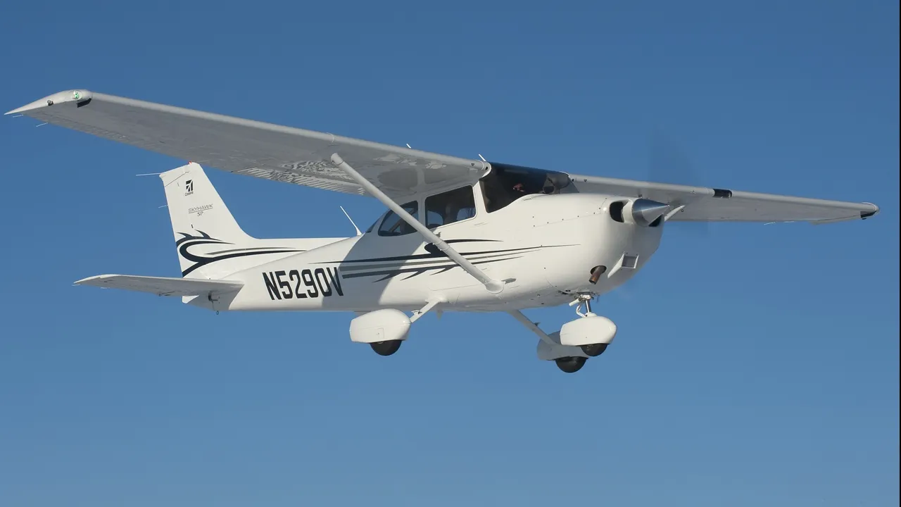 Cel mai bizar accident aviatic din ultima vreme. Ce s-a întâmplat cu un pilot după prăbușire