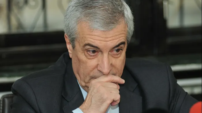 Tăriceanu, un elev la limita corigenței. Ce note au obținut la școală cei care ne conduc